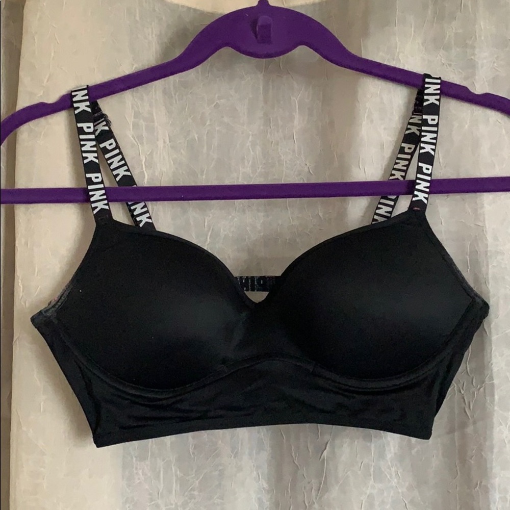 Victoria’s Secret PINK sports bra/bra